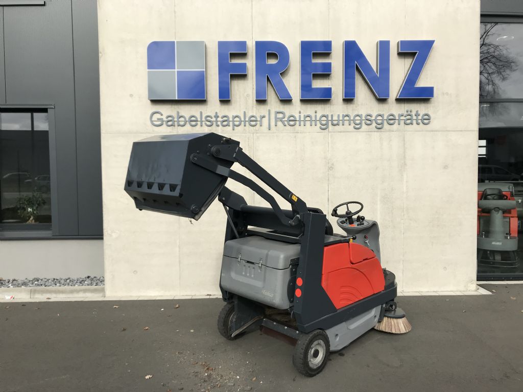 Hako-Jonas1200E-Kehrsaugmaschine-www.frenz-gabelstapler.de