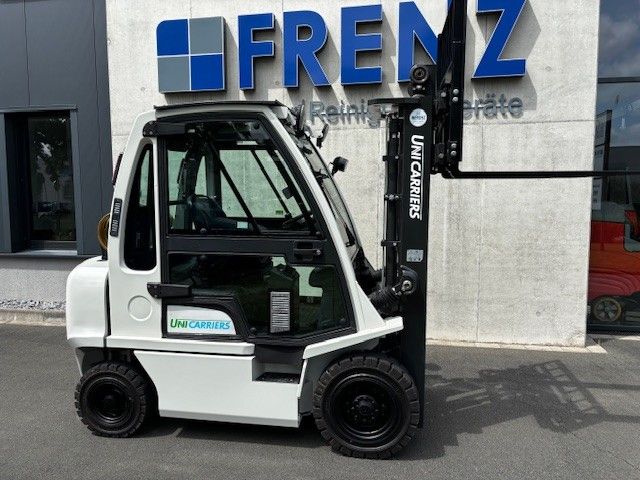 UniCarriers-U1D2A25LQ-Treibgasstapler-www.frenz-gabelstapler.de UniCarriers-U1D2A25LQ-Treibgasstapler-www.frenz-gabelstapler.de