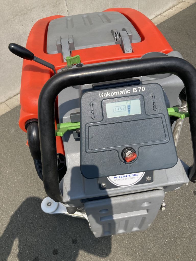 Hako-Hakomatic B70 TB650-Scheuersaugmaschine-www.frenz-gabelstapler.de Hako-Hakomatic B70 TB650-Scheuersaugmaschine-www.frenz-gabelstapler.de