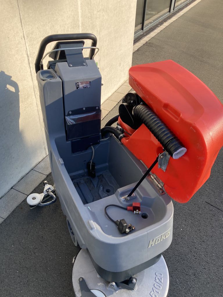 Hako-Hakomatic B45 TB510-Scheuersaugmaschine-www.frenz-gabelstapler.de Hako-Hakomatic B45 TB510-Scheuersaugmaschine-www.frenz-gabelstapler.de