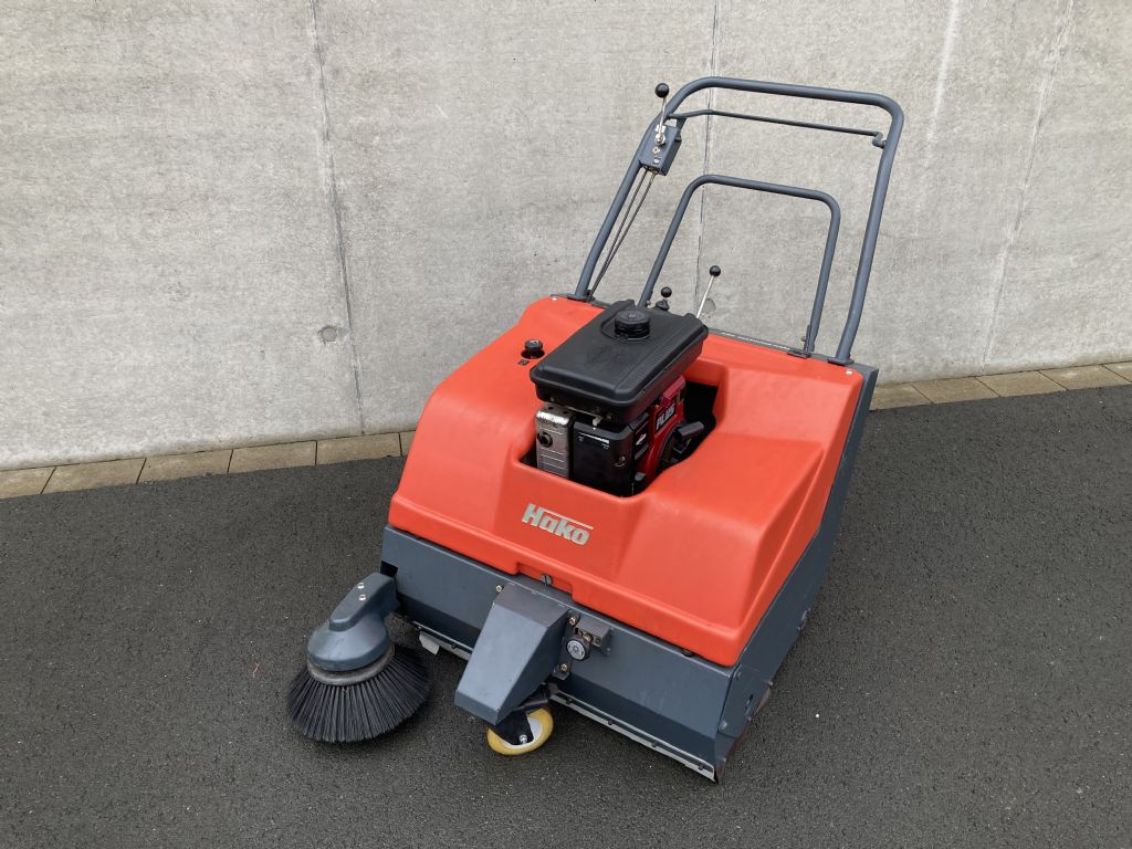 Hako-Hamster 780V-Kehrsaugmaschine-www.frenz-gabelstapler.de