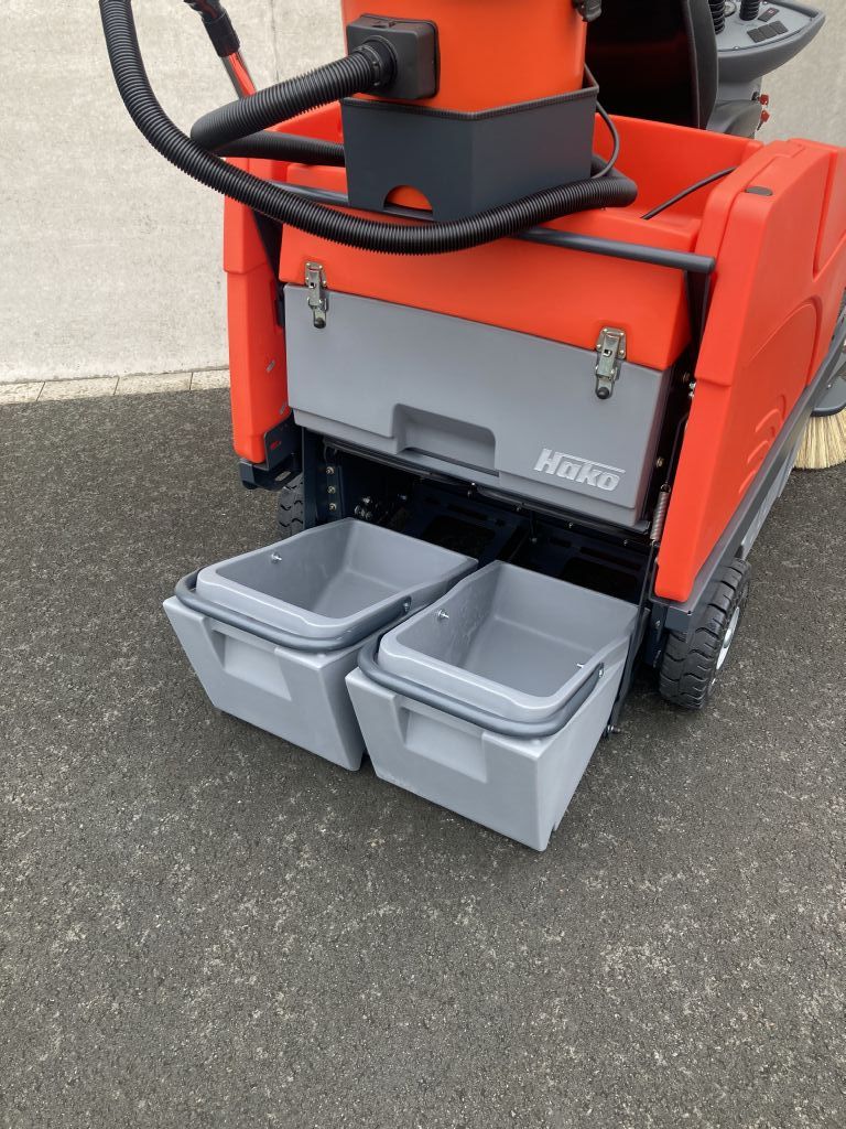 Hako-Sweepmaster B980R-Kehrsaugmaschine-www.frenz-gabelstapler.de