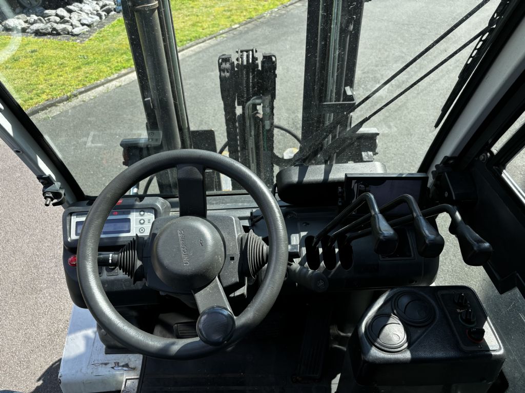 UniCarriers-UD1D2A32LQ-Treibgasstapler-www.frenz-gabelstapler.de UniCarriers-UD1D2A32LQ-Treibgasstapler-www.frenz-gabelstapler.de