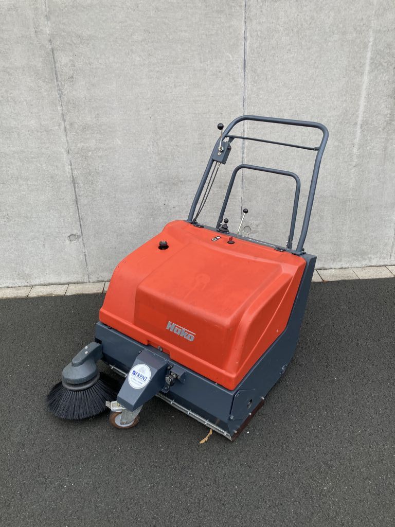 Hako-Hamster 780E-Kehrsaugmaschine-www.frenz-gabelstapler.de Hako-Hamster 780E-Kehrsaugmaschine-www.frenz-gabelstapler.de