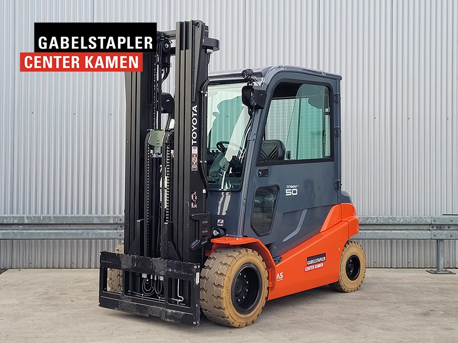 Toyota 8FBMT50 Elektro 4 Rad-Stapler www.gabelstapler-center.de