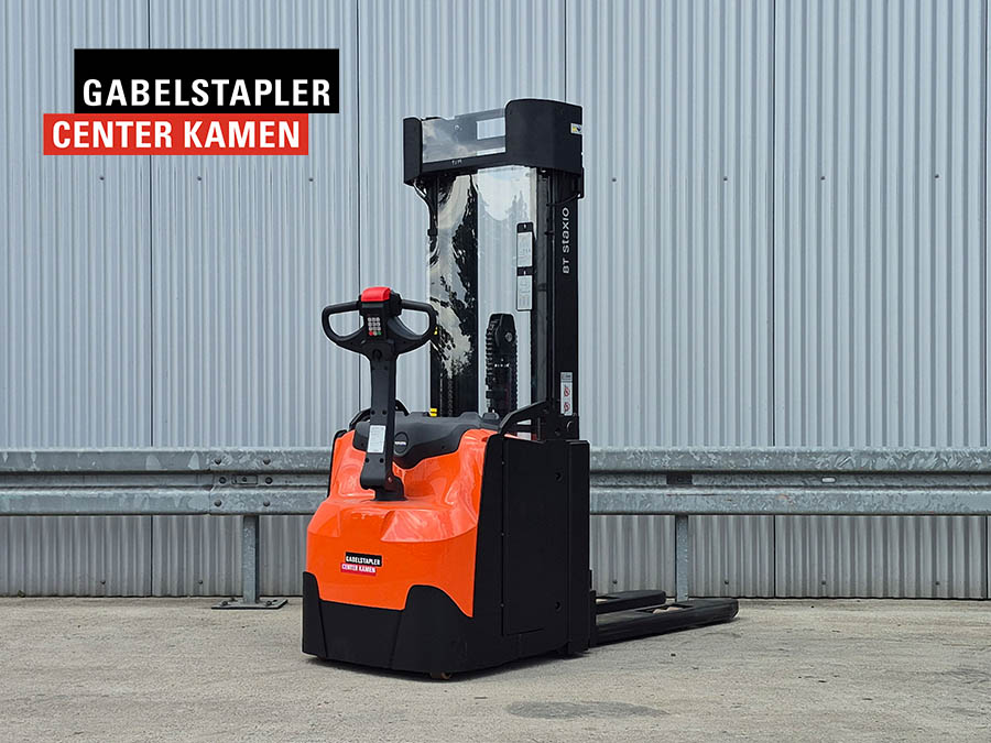 Toyota SWE160L Hochhubwagen www.gabelstapler-center.de