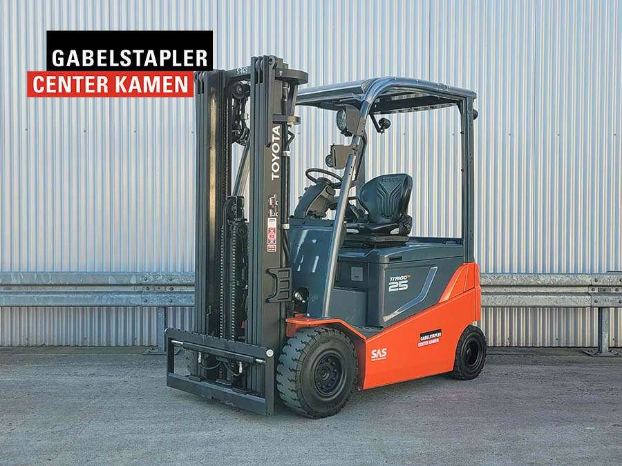 Toyota 8FBMKT25 Elektro 4 Rad-Stapler www.gabelstapler-center.de
