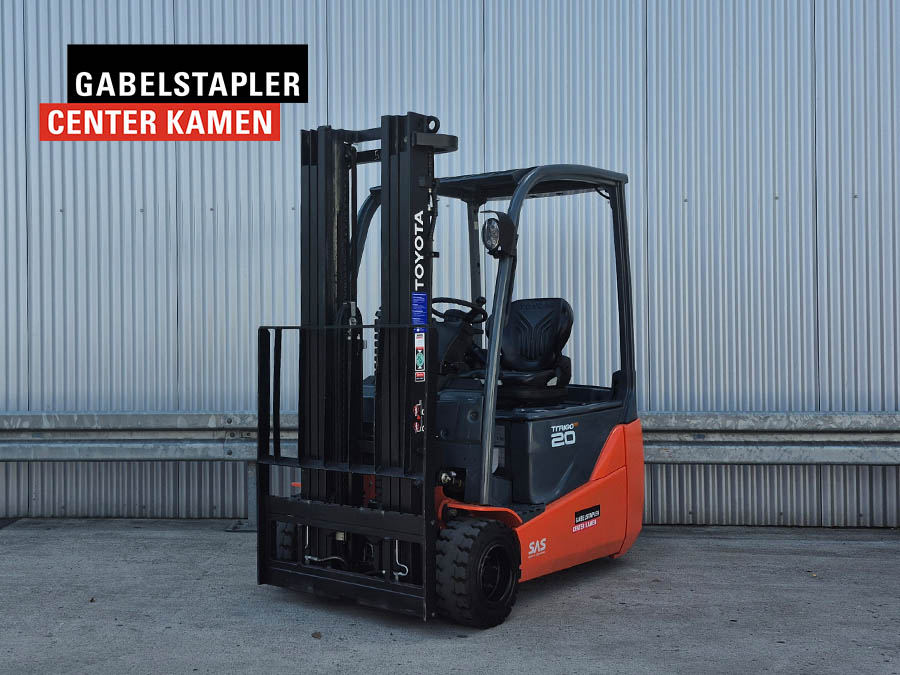 Toyota 8FBE20T Elektro 3 Rad-Stapler www.gabelstapler-center.de