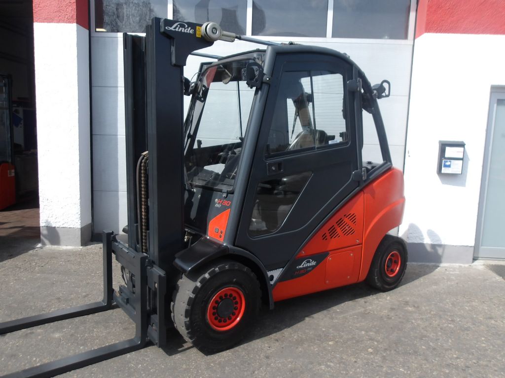 Linde-H30D-02-Dieselstapler www.graf-stapler.de