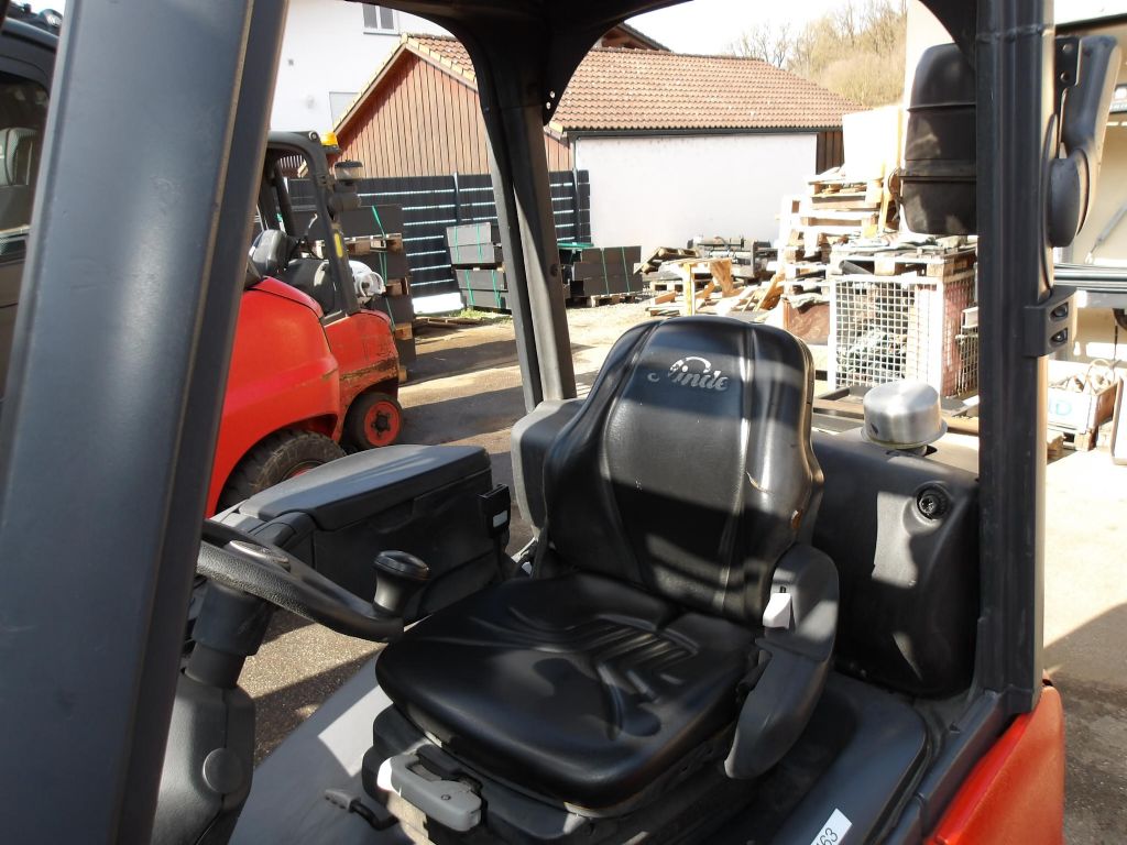 Linde-H14D-Dieselstapler www.gabelstapler-graf.de
