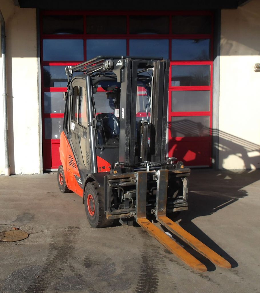 Linde-H35D-02-Dieselstapler www.gabelstapler-graf.de