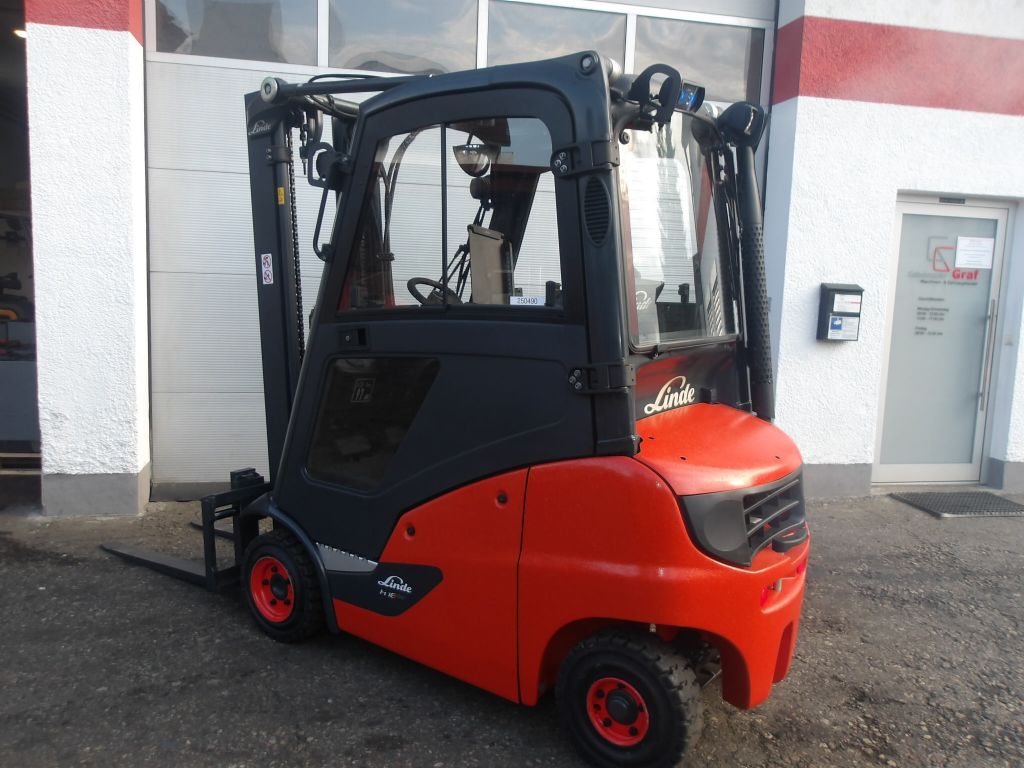 Linde-H18D-Dieselstapler www.gabelstapler-graf.de