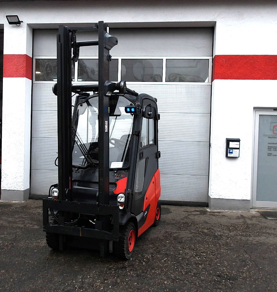 Linde-H16T-Treibgasstapler www.gabelstapler-graf.de