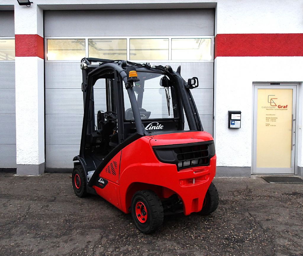 Linde-H25D-02-Dieselstapler www.gabelstapler-graf.de