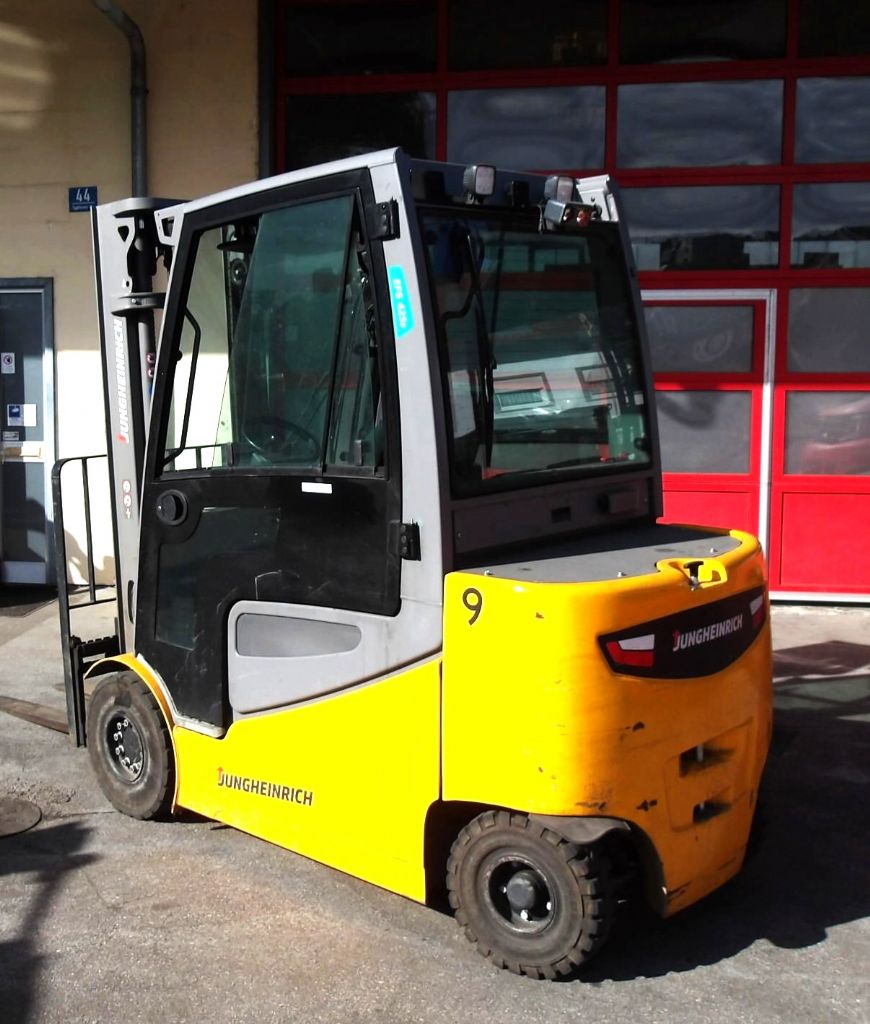 Jungheinrich-EFG 425s-Elektro 4 Rad-Stapler www.gabelstapler-graf.de