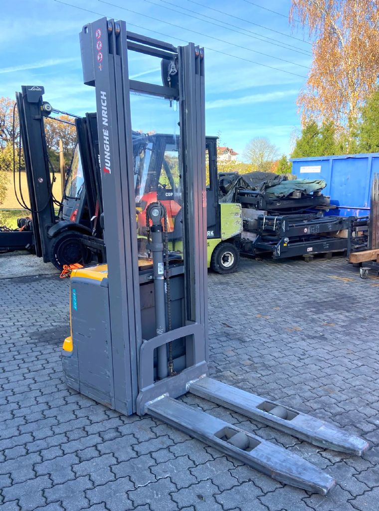 Jungheinrich-EJC 214-Hochhubwagen www.gabelstapler-graf.de