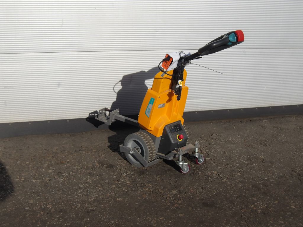 Jungheinrich-EZS 010-Schlepper www.gabelstapler-graf.de