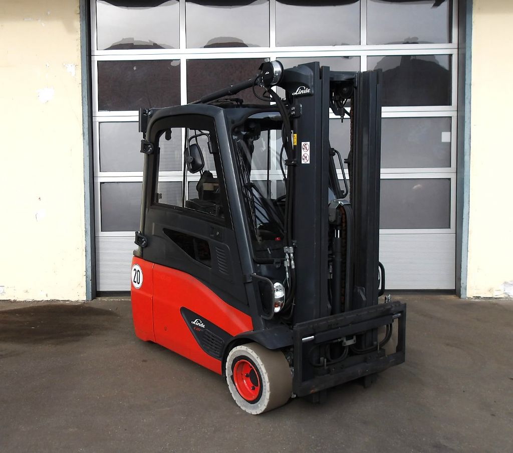 Linde-E20L-02-Elektro 4 Rad-Stapler www.graf-stapler.de