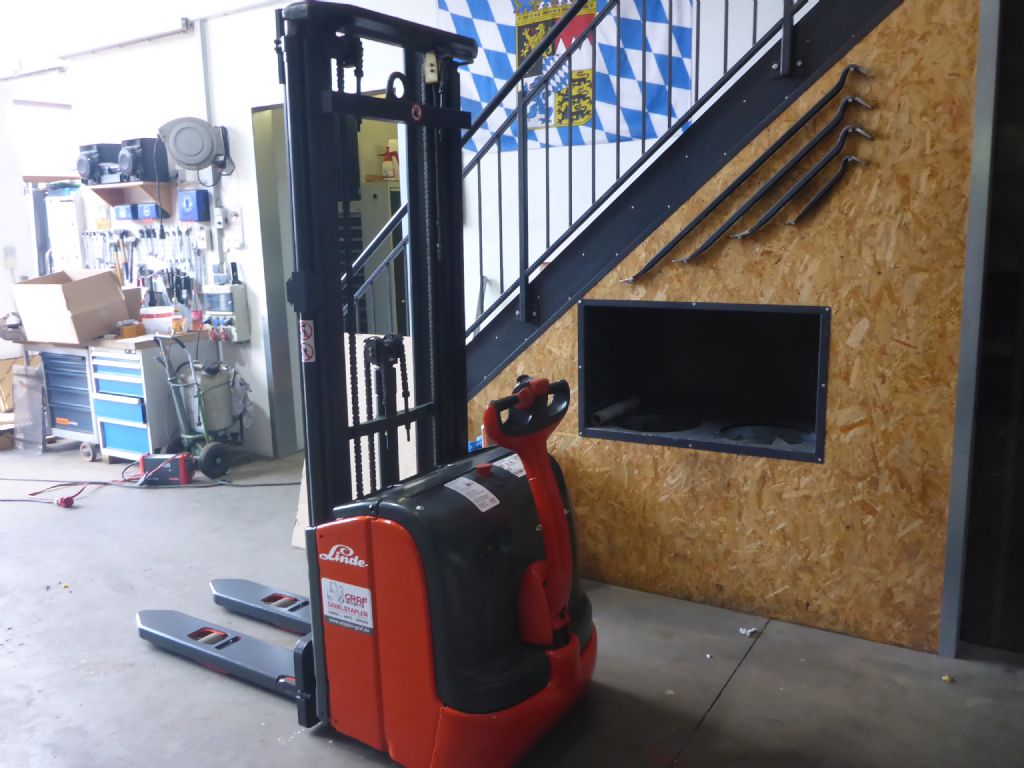 Linde-L14-Hochhubwagen-www.stapler-graf.de