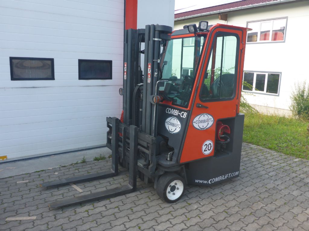 Combilift-C2500-Vierwege Frontstapler-www.stapler-graf.de