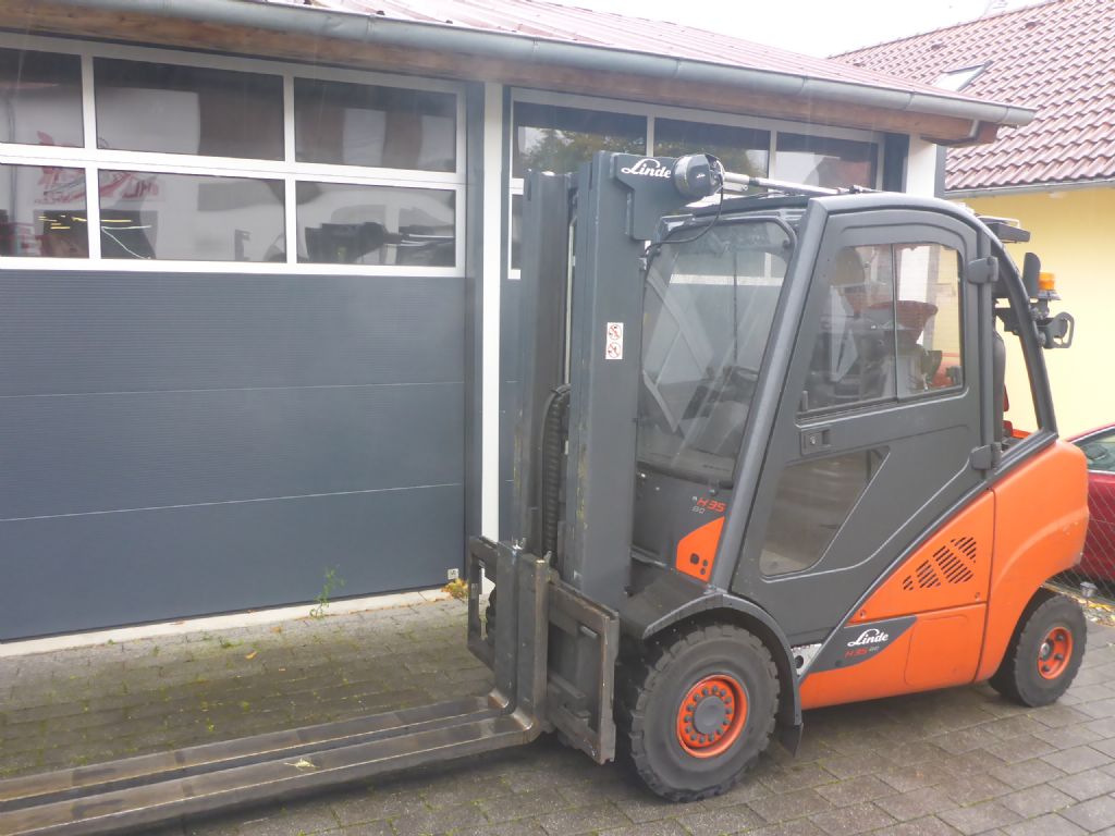 Linde-H35 T-Treibgasstapler-www.stapler-graf.de