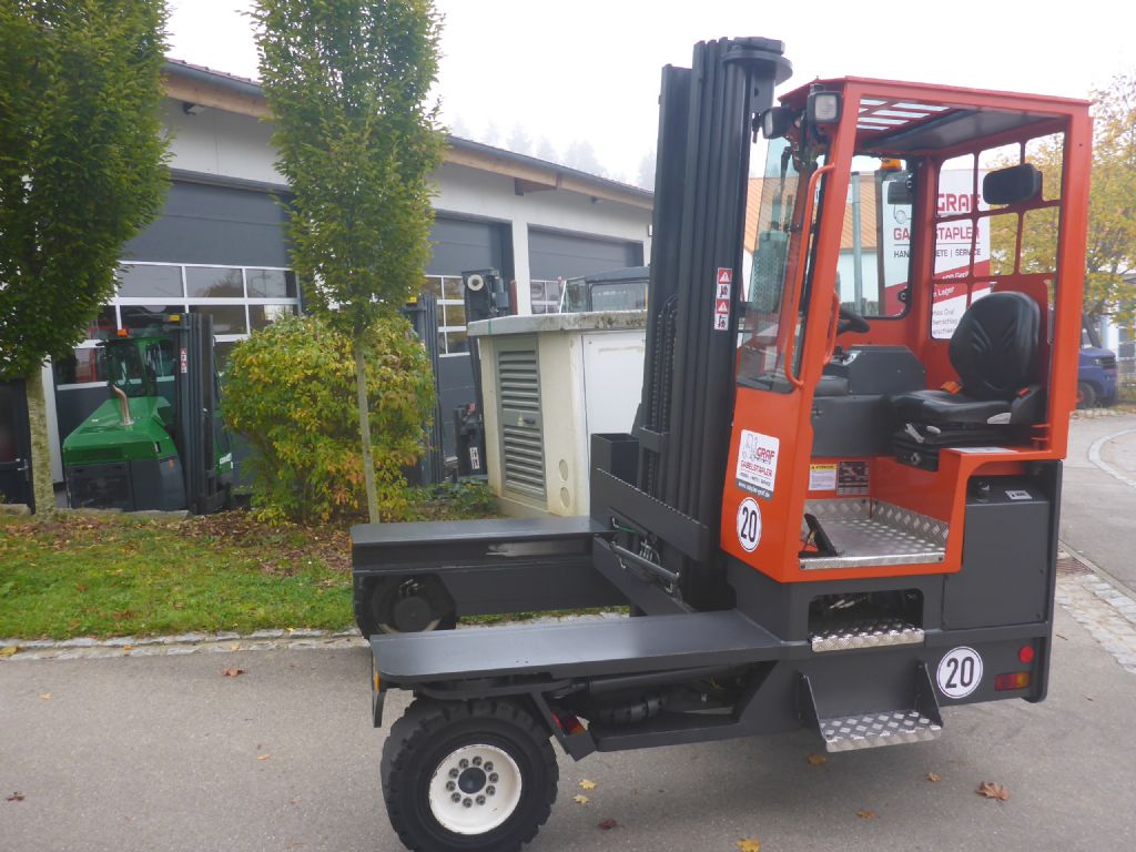 Combilift-C5000 XL-Vierwege Seitenstapler-www.stapler-graf.de