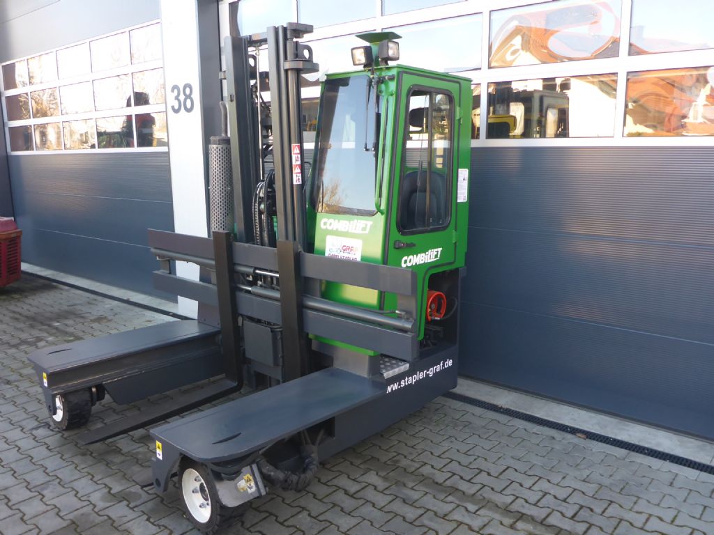 Combilift-C3000-Vierwege Seitenstapler-www.stapler-graf.de