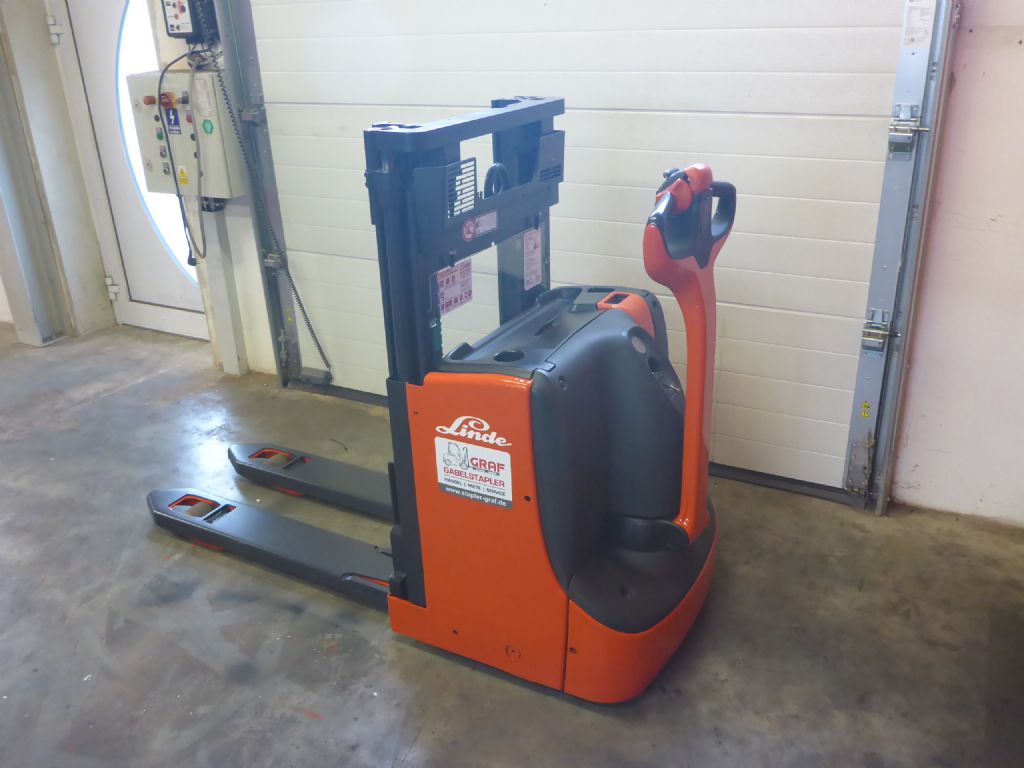 Linde-D08-Hochhubwagen-www.stapler-graf.de