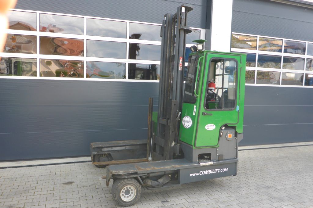 Combilift-C4000-Vierwege Seitenstapler-www.stapler-graf.de