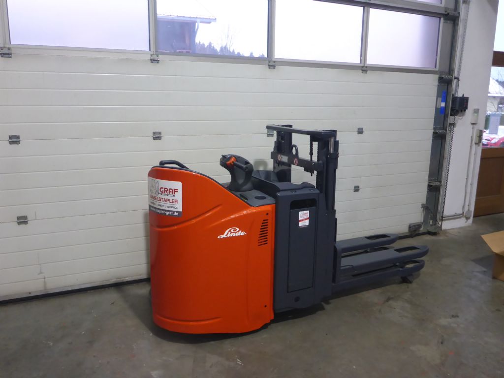 Linde-D12 HP SP-Doppelstockstapler-www.stapler-graf.de