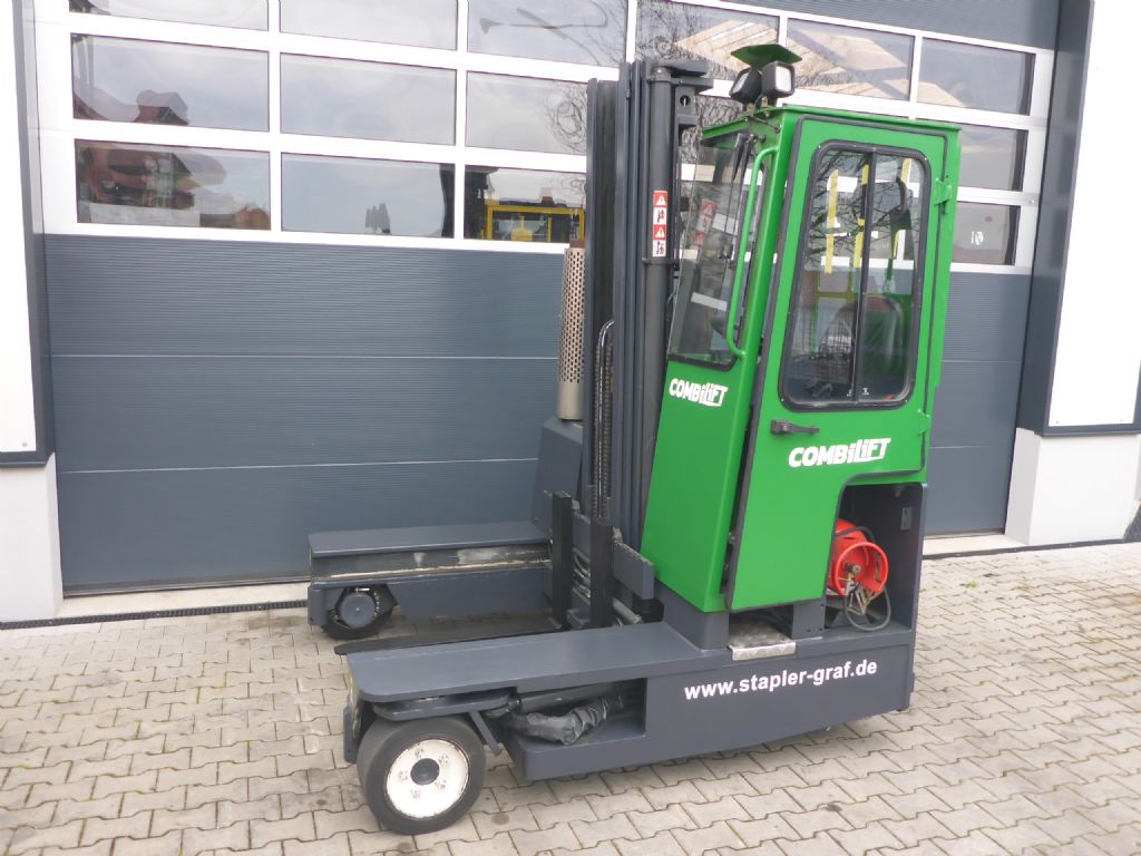 Combilift-C2500-Vierwege Seitenstapler-www.stapler-graf.de