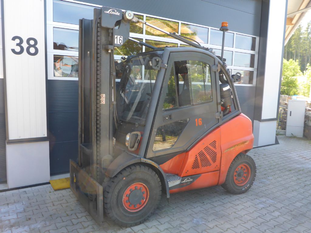 Linde-H50 T-Treibgasstapler-www.stapler-graf.de
