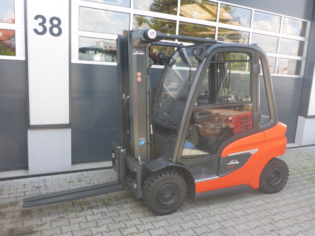 Linde-H25 D-Dieselstapler-www.stapler-graf.de