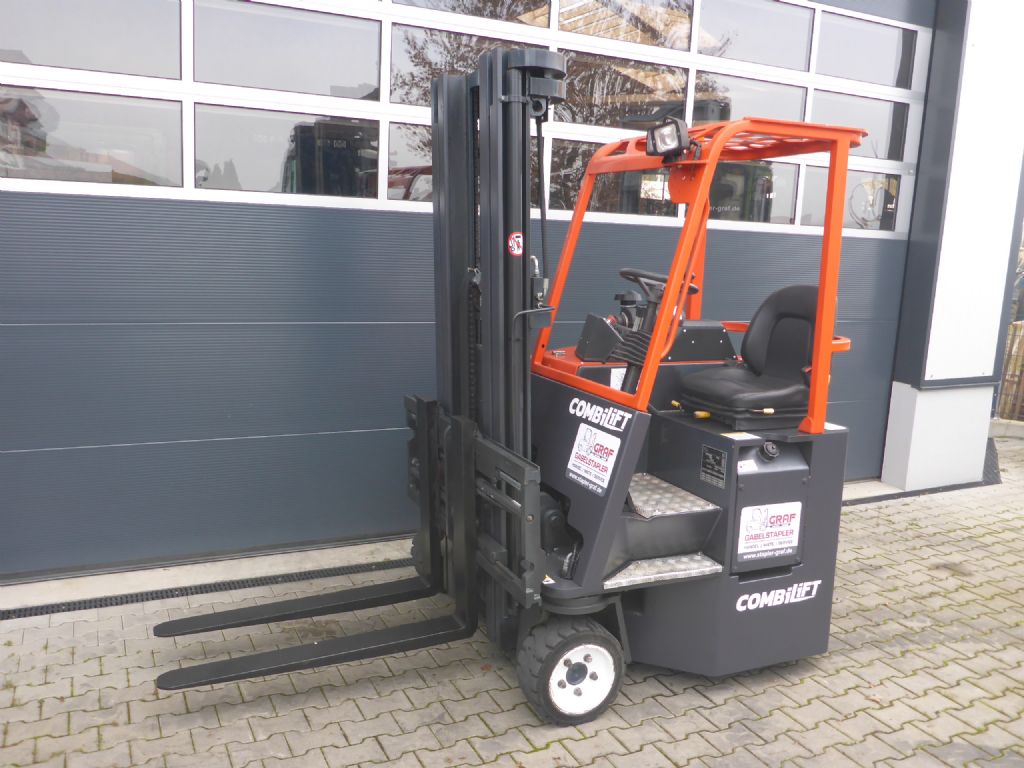 Combilift-C2500 CB-Vierwege Frontstapler-www.stapler-graf.de