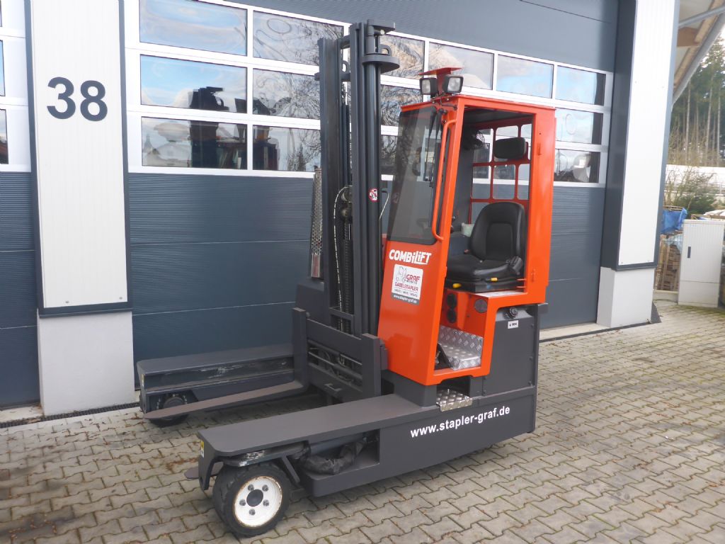 Combilift-C3000-Vierwege Seitenstapler-www.stapler-graf.de