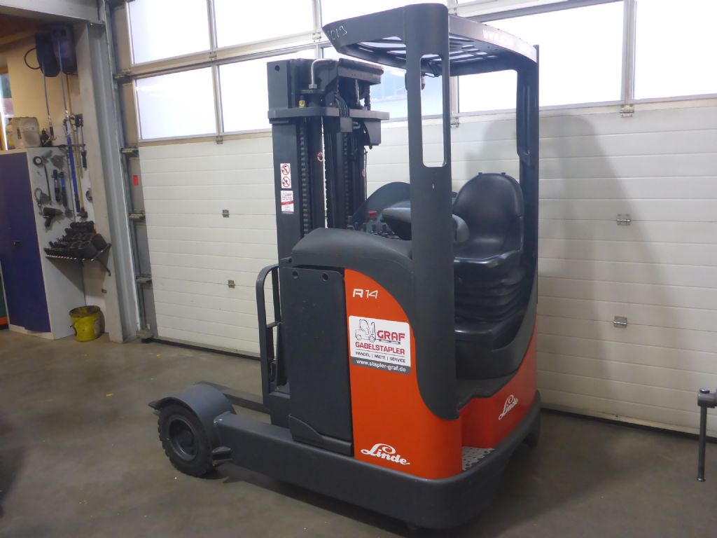 Linde-R14 G -12-Schubmaststapler-www.stapler-graf.de