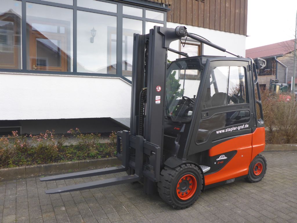 Linde-E45 /600-Elektro 4 Rad-Stapler-www.stapler-graf.de