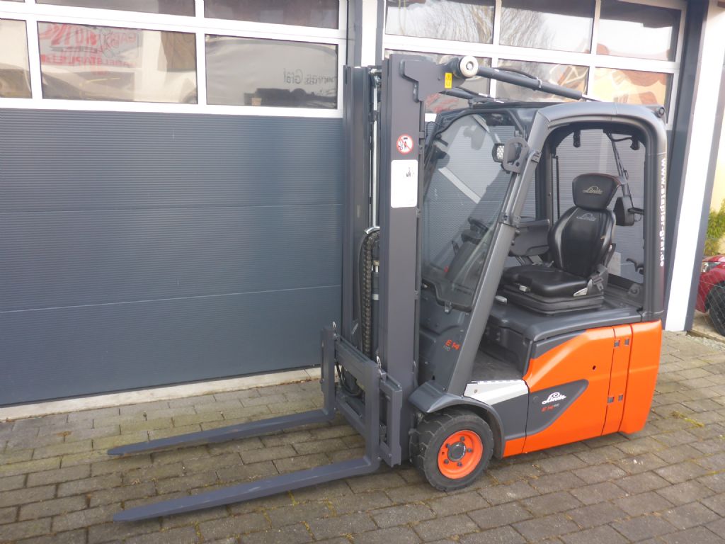 Linde-E14 -02-Elektro 3 Rad-Stapler-www.stapler-graf.de