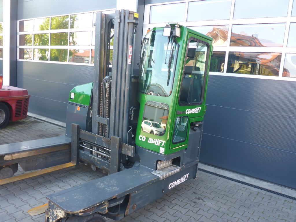 Combilift-C4000-Vierwege Seitenstapler-www.stapler-graf.de