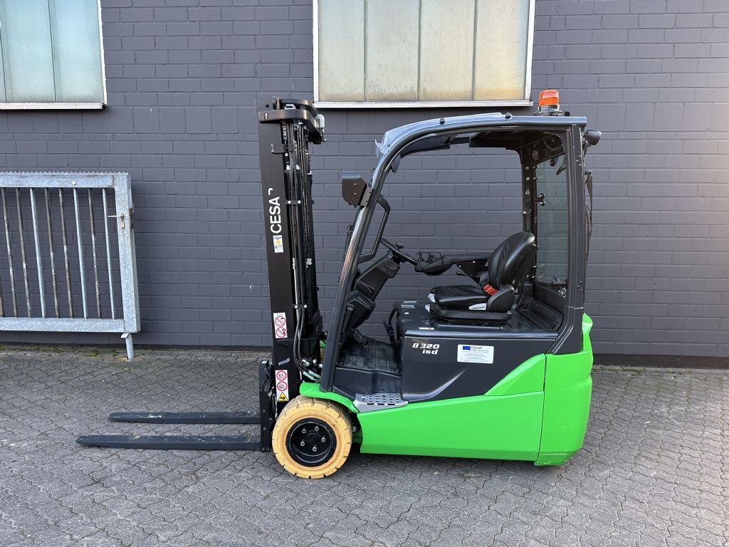 Cesab B320II Elektro 3 Rad-Stapler www.graf-gabelstapler.de