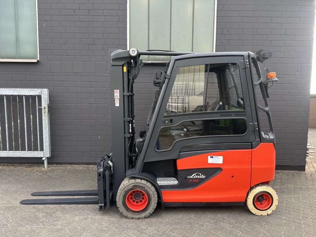 Linde E35HL-01 Elektro 4 Rad-Stapler www.graf-gabelstapler.de