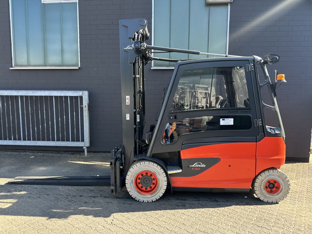 Linde E50HL-01 Elektro 4 Rad-Stapler www.graf-gabelstapler.de