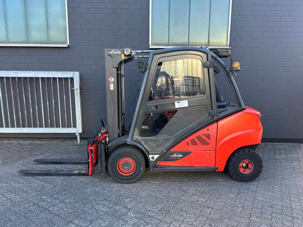 Linde H35D-02 Dieselstapler www.graf-gabelstapler.de