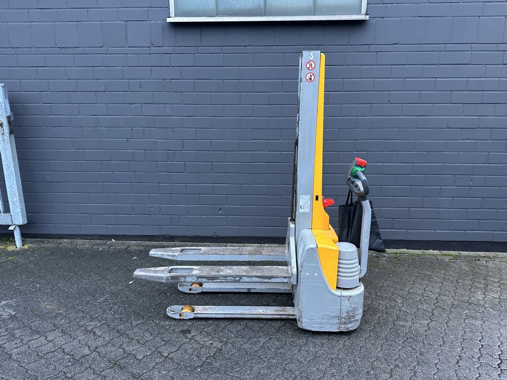 Mic EMC 10 Hochhubwagen www.graf-gabelstapler.de