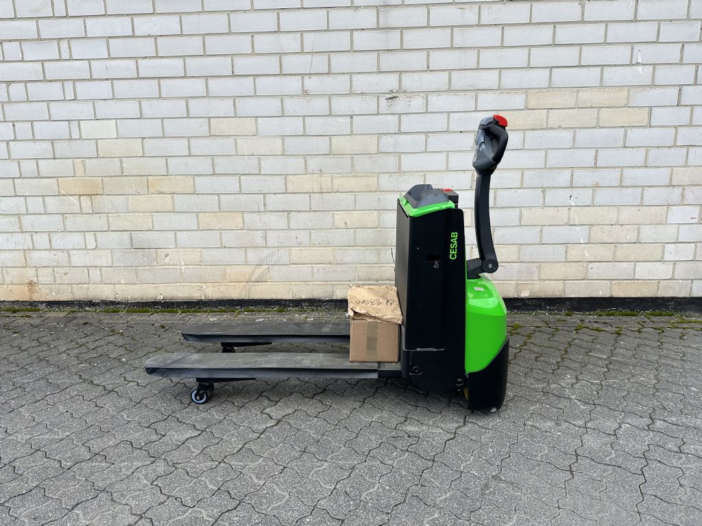 Cesab P216 Niederhubwagen www.graf-gabelstapler.de