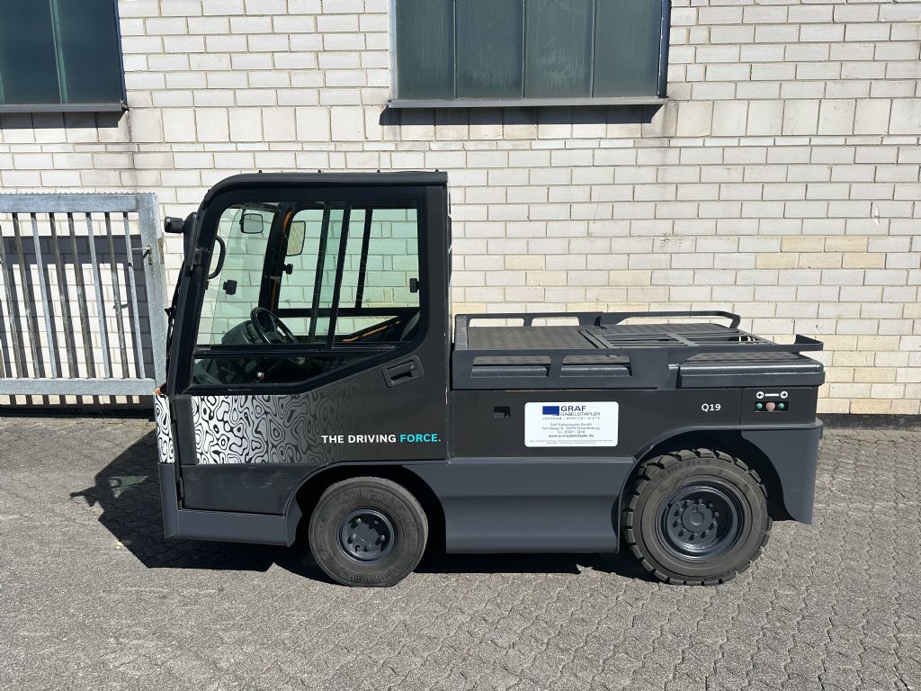 Still R 07-25 Schlepper www.graf-gabelstapler.de