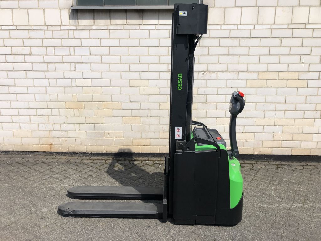 Cesab S215 Hochhubwagen www.graf-gabelstapler.de