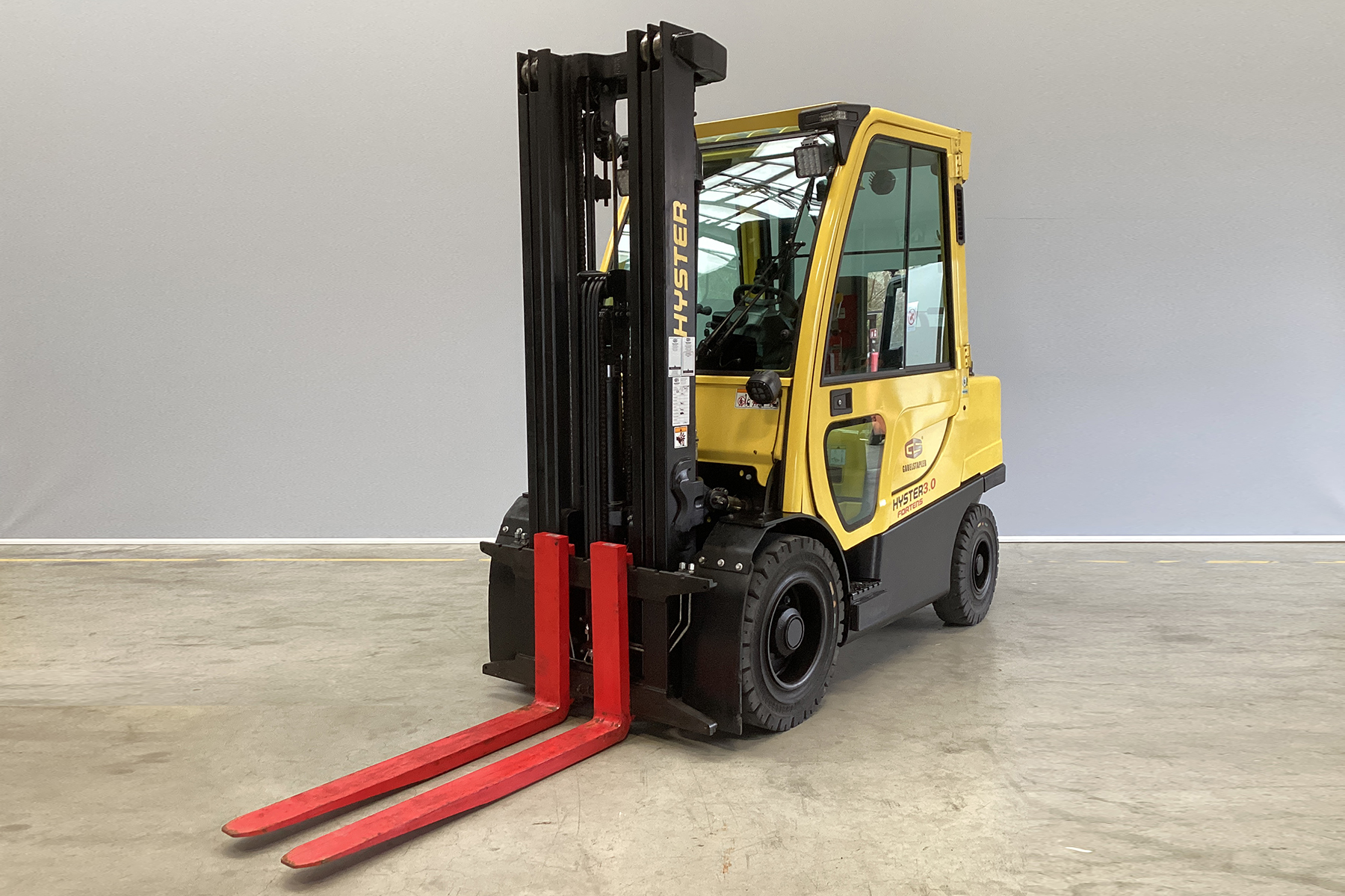 Hyster-H3.0FTG-Treibgasstapler-www.gs-gabelstapler.de