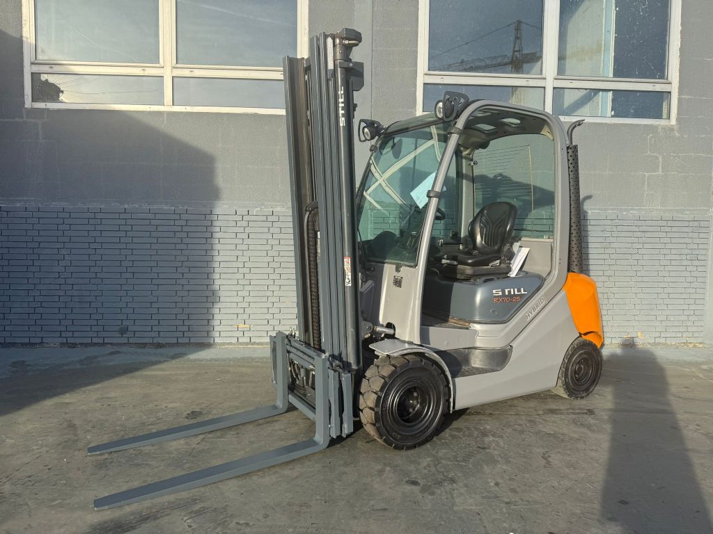 Still RX 70-25 Baujahr 2013/ Stunden 10237/ Triplex  5,5M Dieselstapler www.gst-logistic.com
