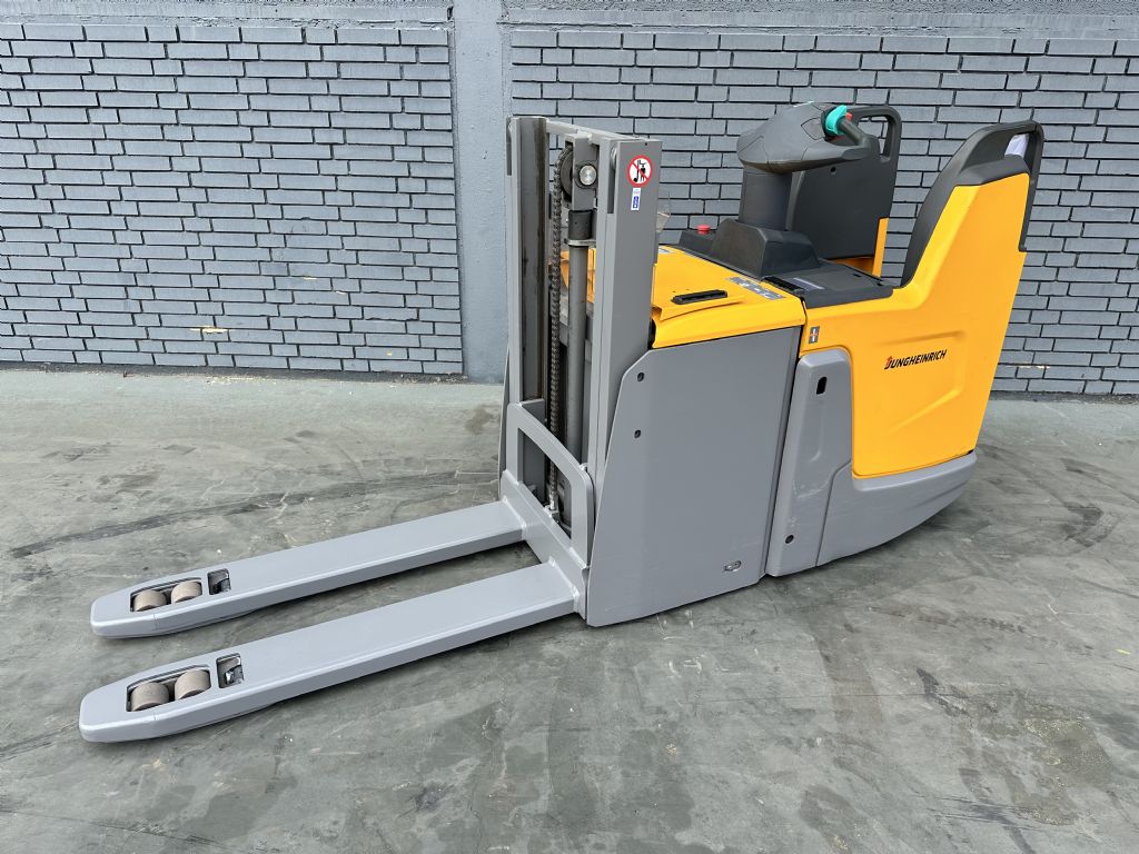 Jungheinrich ERD 220 Baujahr 2018 HH 1,66M / Duplex / Freihub/  Hochhubwagen www.gst-logistic.com